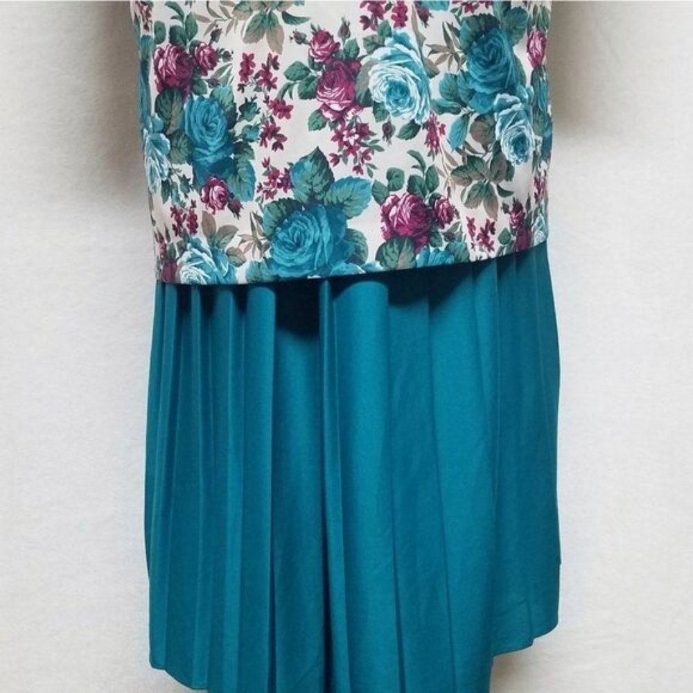80s Vintage Classic Apparel Teal Cabbage Rose Pleated Quarter Sleeve Midi Dress - Picture 12 of 15